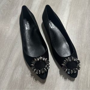Van Eli Black Shiny Pointed Toe Embellished Flats Sz 8 1/2M